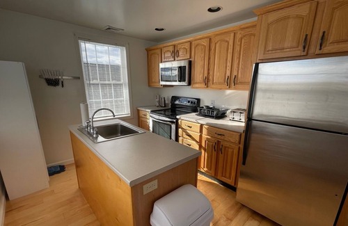 Westerly Casa | Stonington CT - 2 minute walk to Downtown Westerly