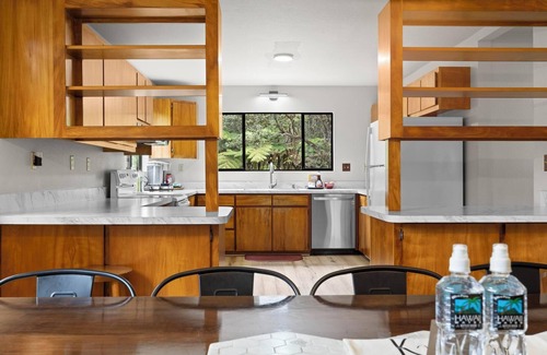 Volcano Casa | Stop Looking, you've found it! Pool Table, Gameroom, & Toddler Playroom.