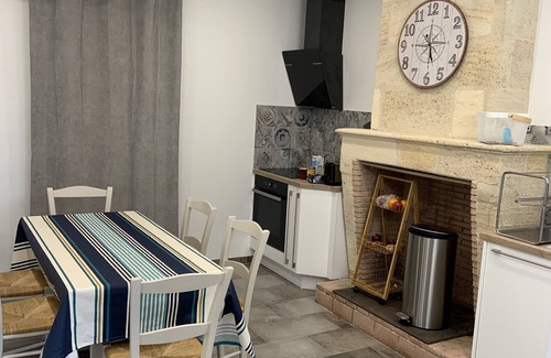Saint-Pey-d'Armens Casa | Stopover gîte at the foot of St EMILION