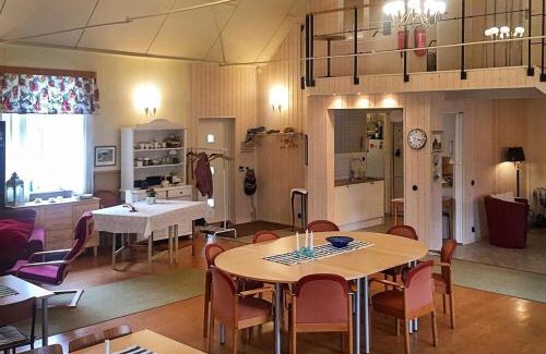 Kristinehamn Cama Y Desayuno | Stor lägenhet i Elofstorps Missionshus