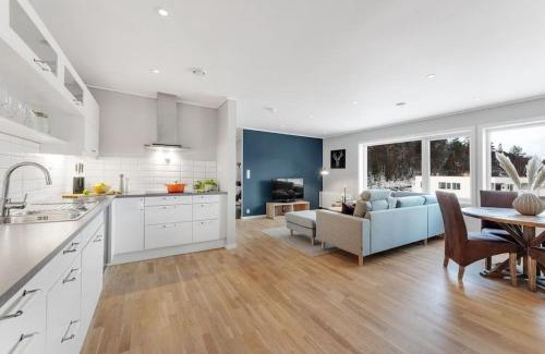Arna Apartamento | Stor og moderne leilighet i Indre Arna Bergen GRATIS PARKERING!