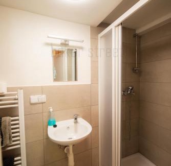 Liben Apartamento | Storey apartment close to metro Palmovka