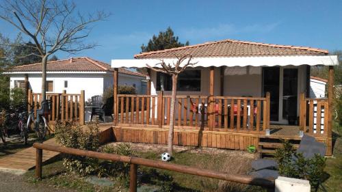 Lit-et-Mixe Chalet De Esquí | Story familiale