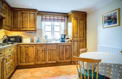 Stow-on-the-Wold Cabaña | CASA DE PISCINA, ideal para familias en Stow-on-The-Wold, Ref 988649