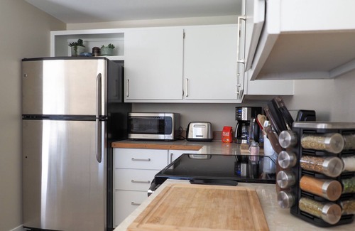 Buena Vista Cabina | STR 102. Updated modern rustic cabin.
