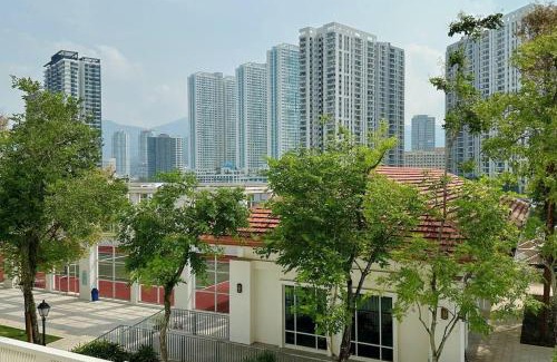 Seri Tanjung Pinang Apartamento | Straits Quay Highest Floor PoolView Suite