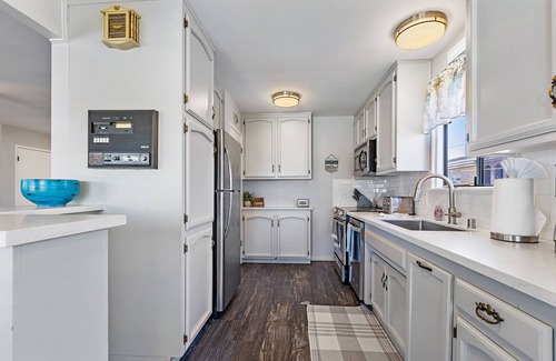 Oceano Casa | Strandcastle - Oceanview - Dog Yard - SO much Parking! - Steps from Sand
