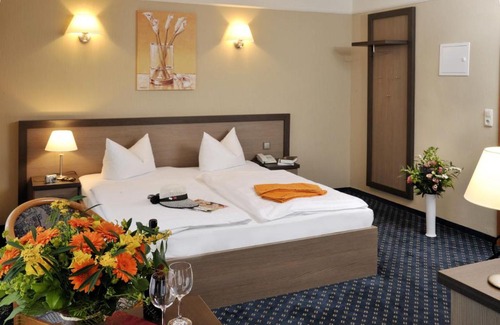 Ostseebad Kuhlungsborn Hotel | Strandhotel Nordischer Hof