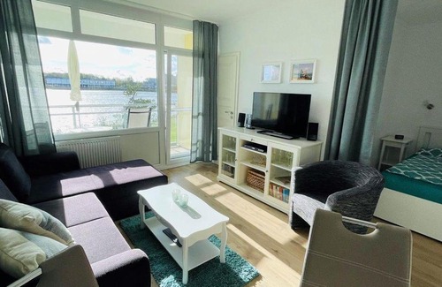 Heiligenhafen Apartamento | Strandhuus-ehem-Strandhotel-Wohnung-102-Suedblick-Typ-IV