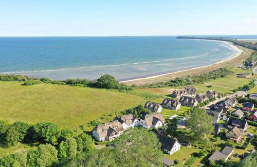 Lobbe Apartamento | strandnah mit Balkon, gratis Nutzung vom AHOI Erlebnisbad und Sauna in Sellin - Strandhaus Mönchgut FeWo13