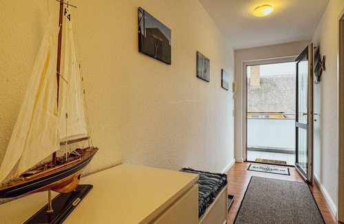 Diedrichshagen Apartamento | Strandnahe Fewo mit Großem Balkon, Kostenlosem Tiefgaragenstellplatz und Netflix