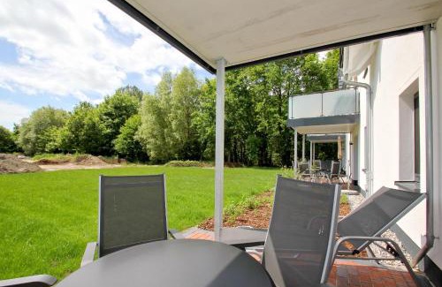 Lobbe Apartamento | strandnahe FeWo mit Terrasse, gratis Nutzung vom AHOI Erlebnisbad und Sauna in Sellin - Rex Rugia FeWo 11-3