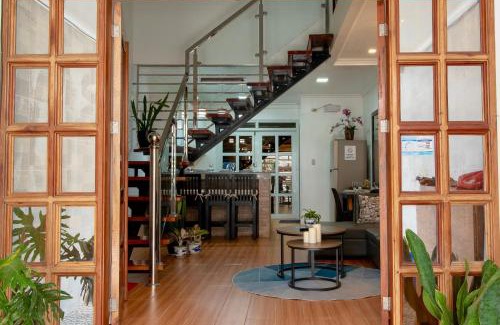Baguio Casa | Strata Homestay- Luxurious 2- Storey Townhouse