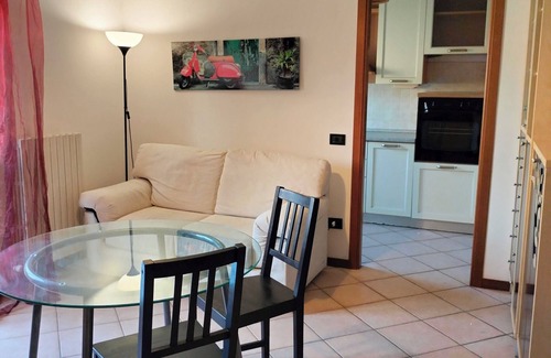 Altopascio Apartamento | Strategic apartment in quiet area