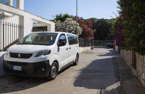 Villaggio Coppola Apartamento | Ubicación estratégica, a pocos kilómetros de Nápoles y Caserta, apartamento bien equipado.