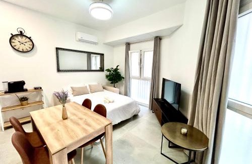 Pobles de l'Oest Apartamento | Strategic Stay-Unlock Valencia's Best-Kept Secret