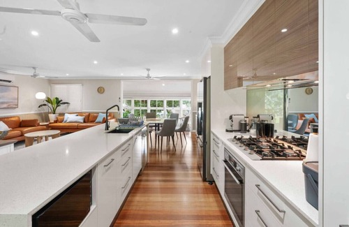Stratford Casa | Stratford Serenity - The Perfect Family Retreat