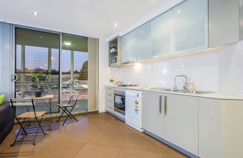 Strathfield Apartamento | Strathfield sweet 2Br near Train Station/Shopping