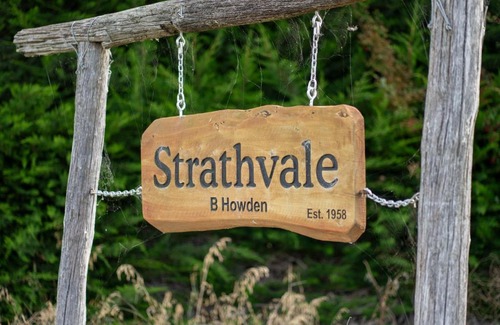 Winton Casa | Strathvale River Cottage - Winton Holiday Home
