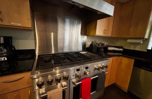 Bar Harbor Casa | Strawberry Hill