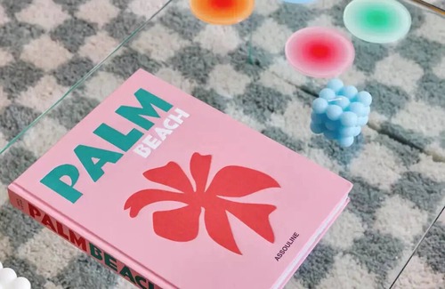 Richmond Casa | Strawberry Moon - Colorful Cottage w/ Pool