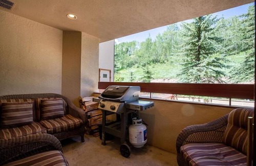 Beaver Creek Condominio | Strawberry Park On The Slopes In Beaver Creek Ski-In/Ski-Out