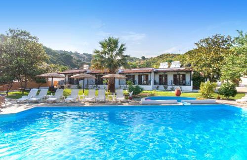 Agia Paraskevi Casa | STRAWBERRY Skiathos