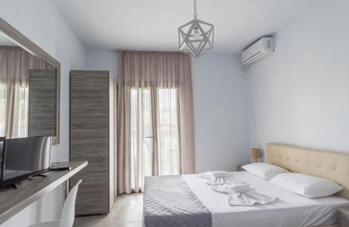 Agia Paraskevi Casa | STRAWBERRY Skiathos