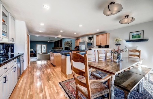 Frisco Condominio | Streamside 333B