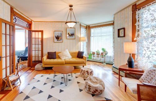 Margaretville Casa | Streamside Victorian