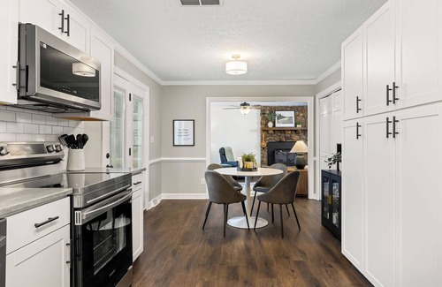 Forest Casa | Stress-Free Family Stay w/ Movie Rm, Air Hockey, Private Nursery