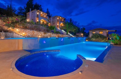 Skinaria Casa | Strofilia Authentic Villas