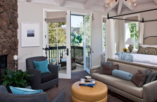 Yountville Casa | Stroll in Nearby Scenic Vineyards! Outdoor Heated Pool, Pet-friendly Hotel!