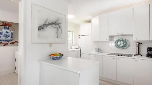 Pearl Beach Casa | Stroll To The Beach, Pet Friendly