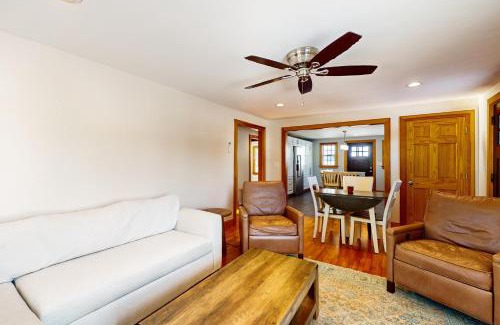 Ludlow Casa | Strollski Cottage