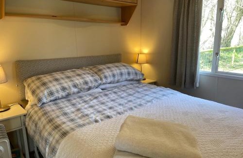 Bridport Chalet De Esquí | Strongate Orchard Farm stay Bridport Dorset- Jurassic Coast 10 min drive