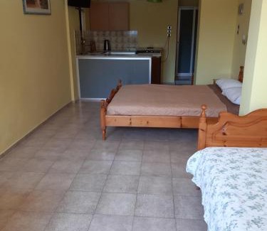Agia Ermioni Apartamento | Stroubis Studios I