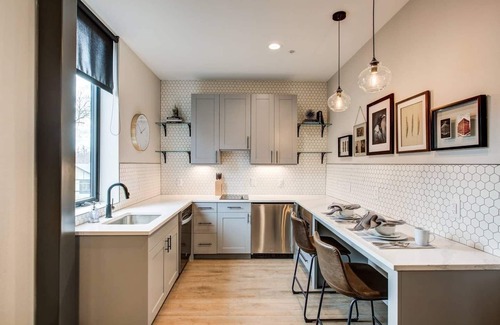 Berkeley Apartamento | Stuart- 2 Bedroom 1 Bath with Full Kitchen