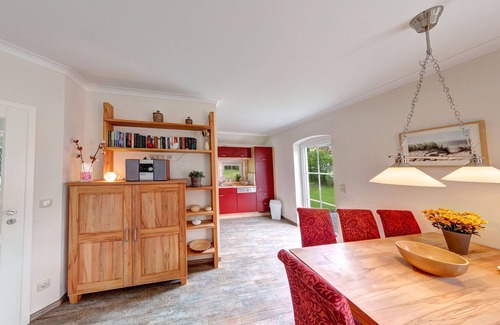 Stubbenfelde Apartamento | Stubbenfelde, Reetdachhaus Seeblick - Stubbenfelde - Holiday home Seeblick