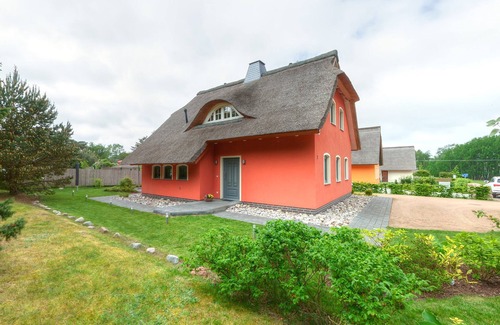 Stubbenfelde Apartamento | Stubbenfelde, Reetdachhaus Seeblick - Stubbenfelde - Holiday home Seeblick