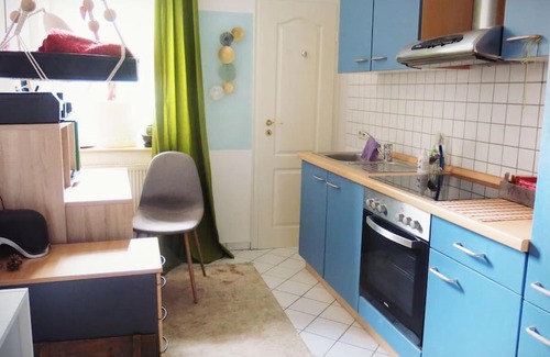 Zentrum-Sued Apartamento | Stuckverzierte, zentrumsnahe Wohnung im Süden