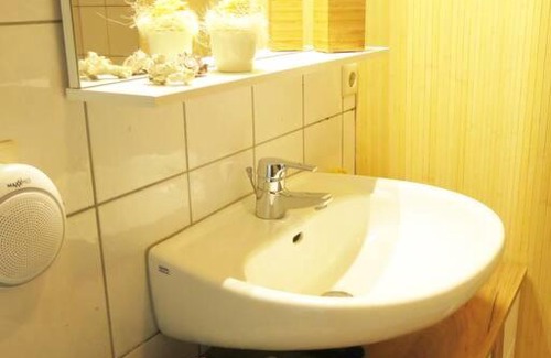 Zentrum-Sued Apartamento | Stuckverzierte, zentrumsnahe Wohnung im Süden