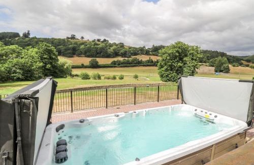 Tirabad Casa | Stud Farm House