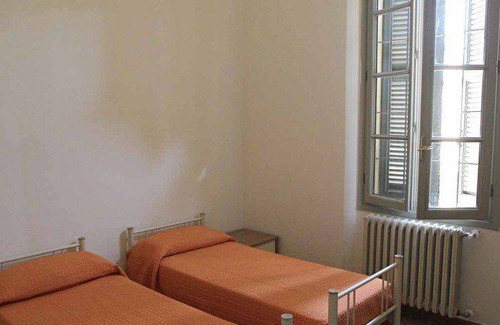 Reggio nell'Emilia Hostal | Student's Hostel della Ghiara