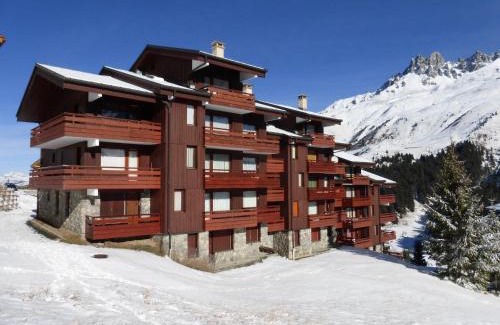 Meribel-Mottaret Apartamento | Studette pour 2 personnes à Méribel Mottaret, au pied des pistes - FR-1-411-465