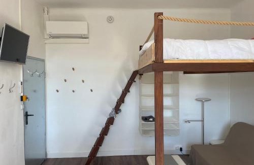 Saint-Michel-l'Observatoire Apartamento | Studio cosy climatisé au coeur du village de Saint Michel l'Observatoire
