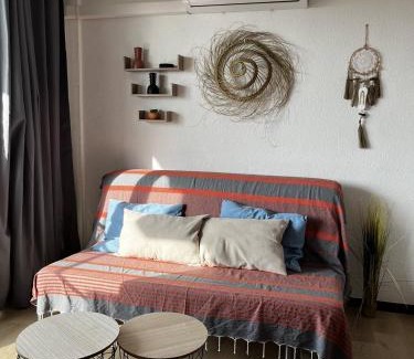 Mediterranee Apartamento | Studio à 50 m de la plage, wifi, climatisation 2HOU34