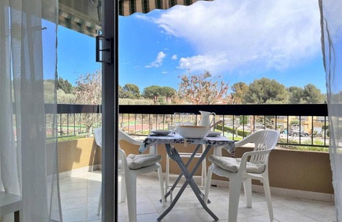 La Faviere Apartamento | Studio à Bormes-les-Mimosas avec Terrasse, Piscine et Parking à Proximité de la Plage - FR-1-251-494