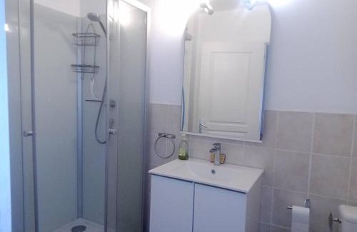 Port-la-Nouvelle Apartamento | Studio équipé 2 personnes, Port la Nouvelle centre