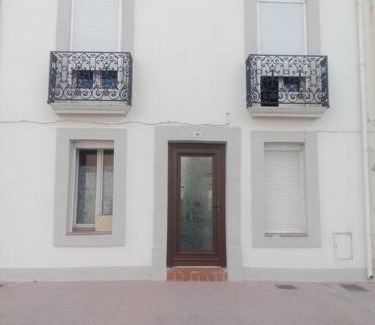 Port-la-Nouvelle Apartamento | Studio équipé 2 personnes, Port la Nouvelle centre